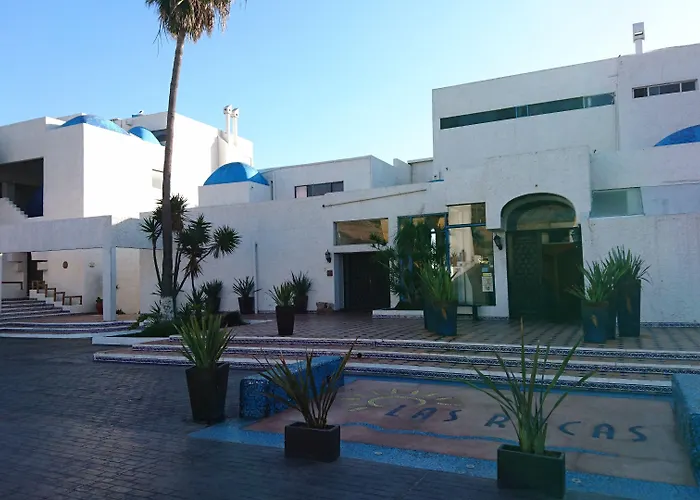 Las Rocas Resort&Spa